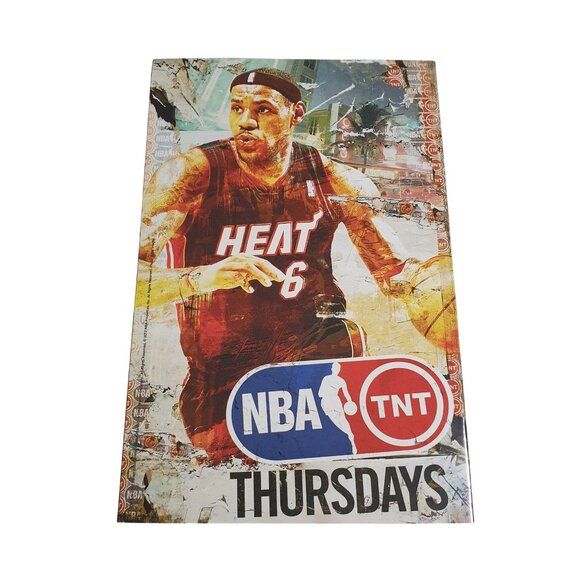 G.I. Combat Featuring The Haunted Tank Issue 7 DC Comics Bagged Boarded - Picture 2 of 2